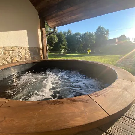 The Old Mill וילה *